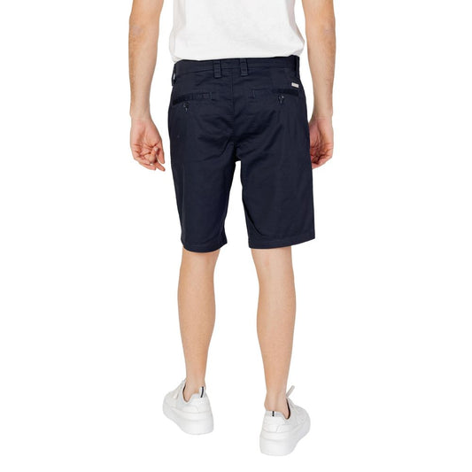 Armani Exchange Blue Cotton Bermuda $205.00 Armani Exchange Luzworld