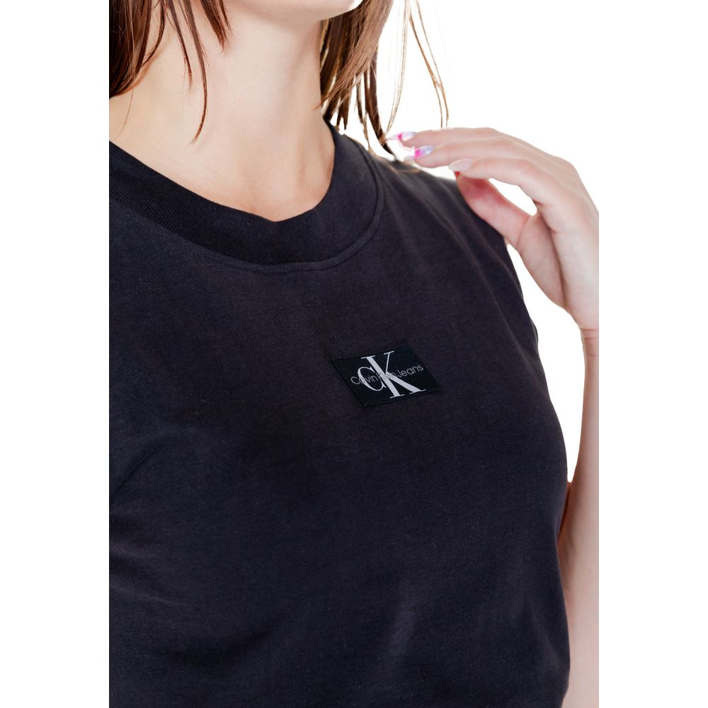 Calvin Klein Jeans Black Cotton T-Shirt $155.00 Calvin Klein Jeans Luzworld