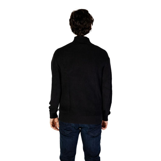 Calvin Klein Jeans Black Cotton Sweater $251.00 Calvin Klein Jeans Luzworld