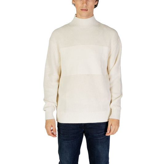 Calvin Klein Jeans Cream Cotton Sweater $251.00 Calvin Klein Jeans Luzworld