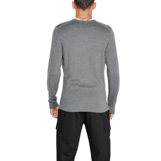 Calvin Klein Gray Recycled Wool Sportswear $238.00 Calvin Klein Luzworld