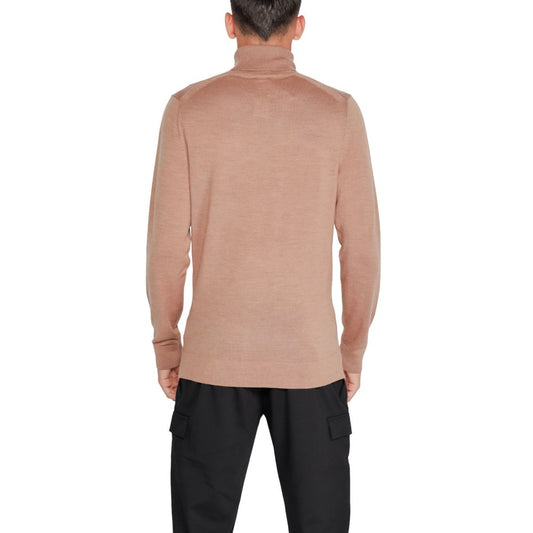 Calvin Klein Beige Wool Turtleneck $251.00 Calvin Klein Luzworld