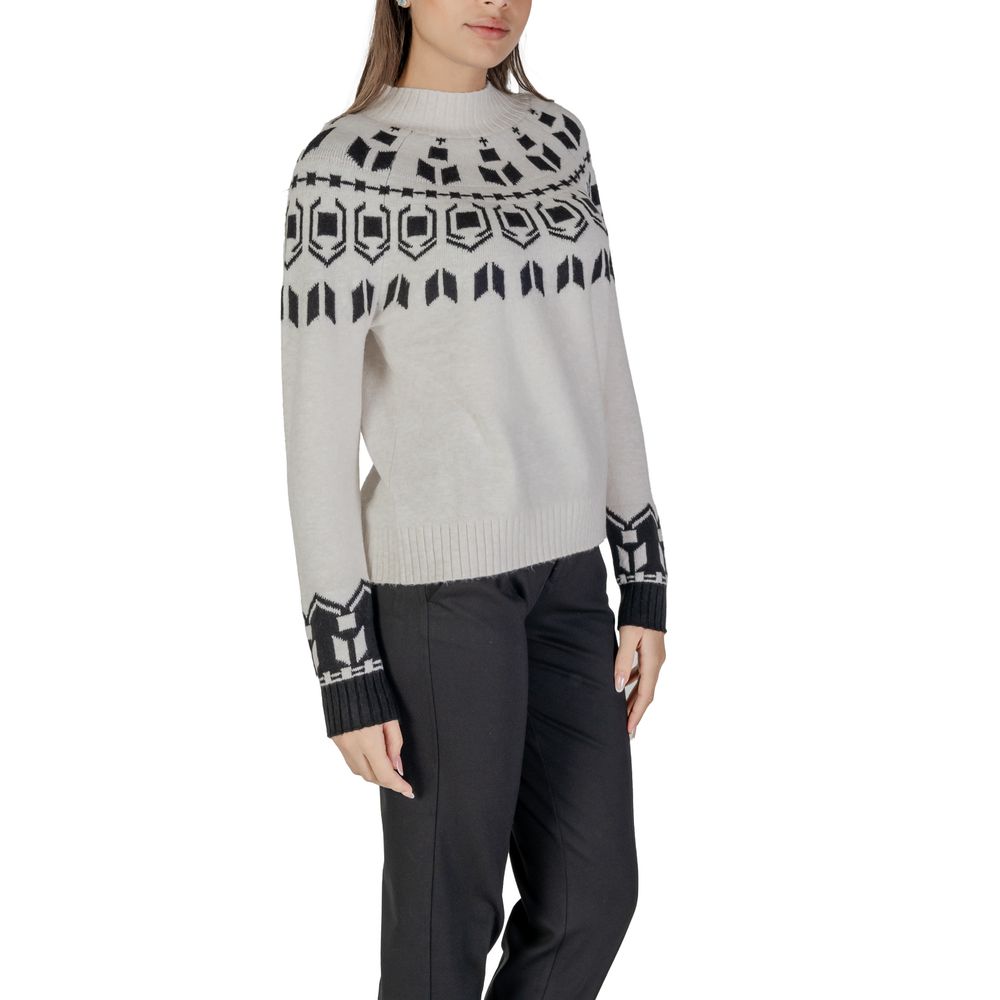 Street One Cream Cotton Sweater $166.00 Street One Luzworld
