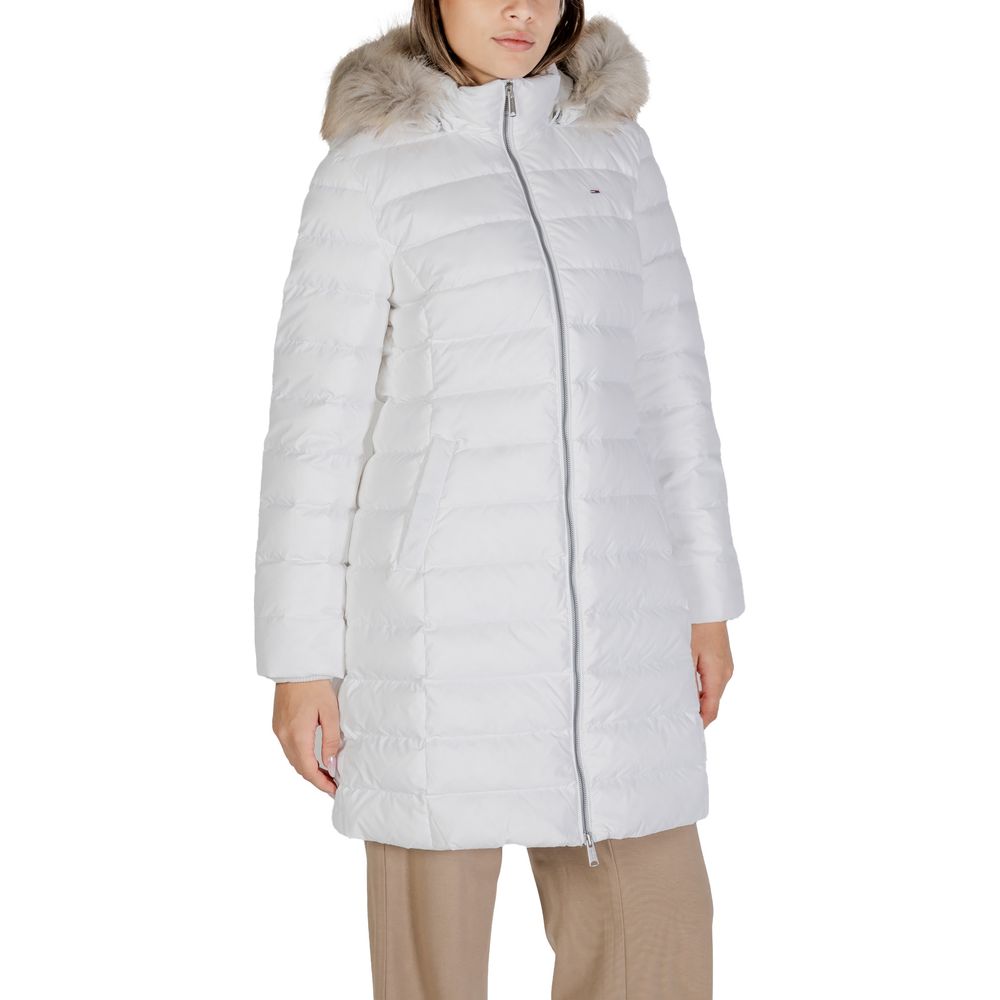 Tommy Hilfiger Jeans White Recycled Polyester Jackets & Coat $663.00 Tommy Hilfiger Jeans Luzworld
