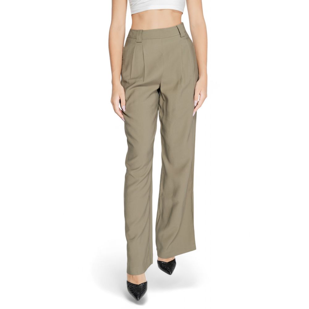 Morgan De Toi Green Cotton Pant $157.00 Morgan De Toi Luzworld