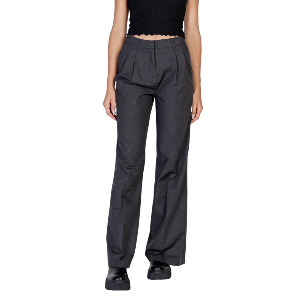 Morgan De Toi Gray Polyester Pant $163.00 Morgan De Toi Luzworld