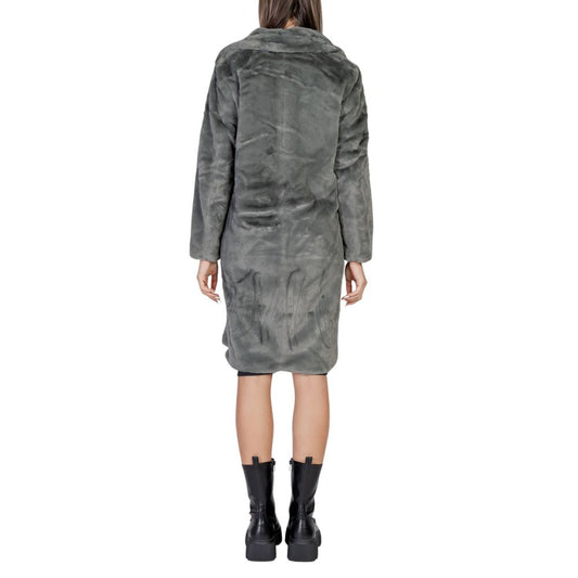 ICHI Black Polyester Jackets & Coat $210.00 ICHI Luzworld