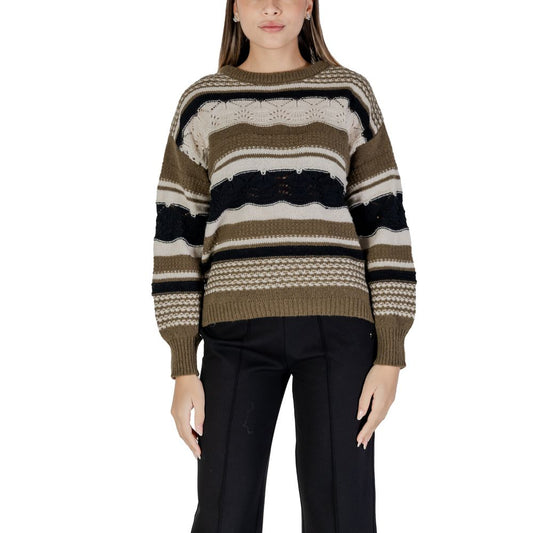 ICHI Green Recycled Polyester Sweater $144.00 ICHI Luzworld