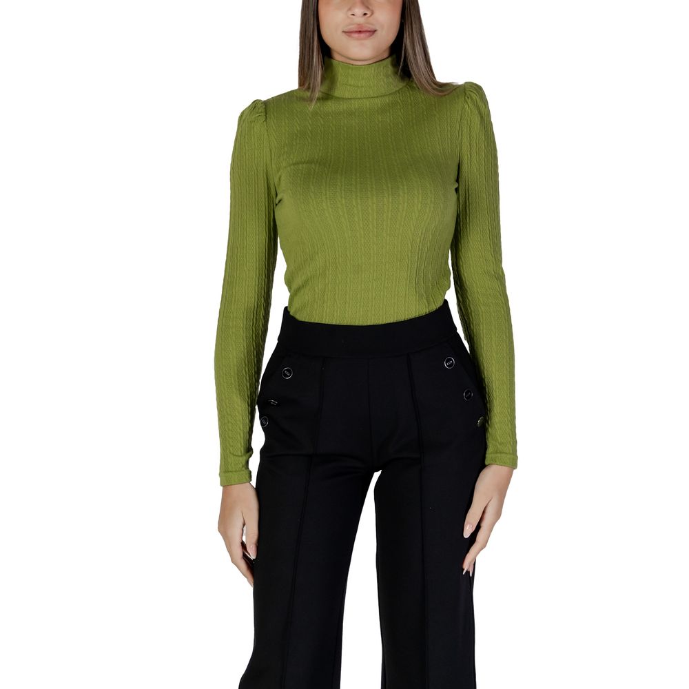 B.Young Green Polyester Long Sleeve $118.00 B.Young Luzworld