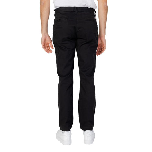 Tommy Hilfiger Jeans Black Organic Cotton Pant $213.00 Tommy Hilfiger Jeans Luzworld