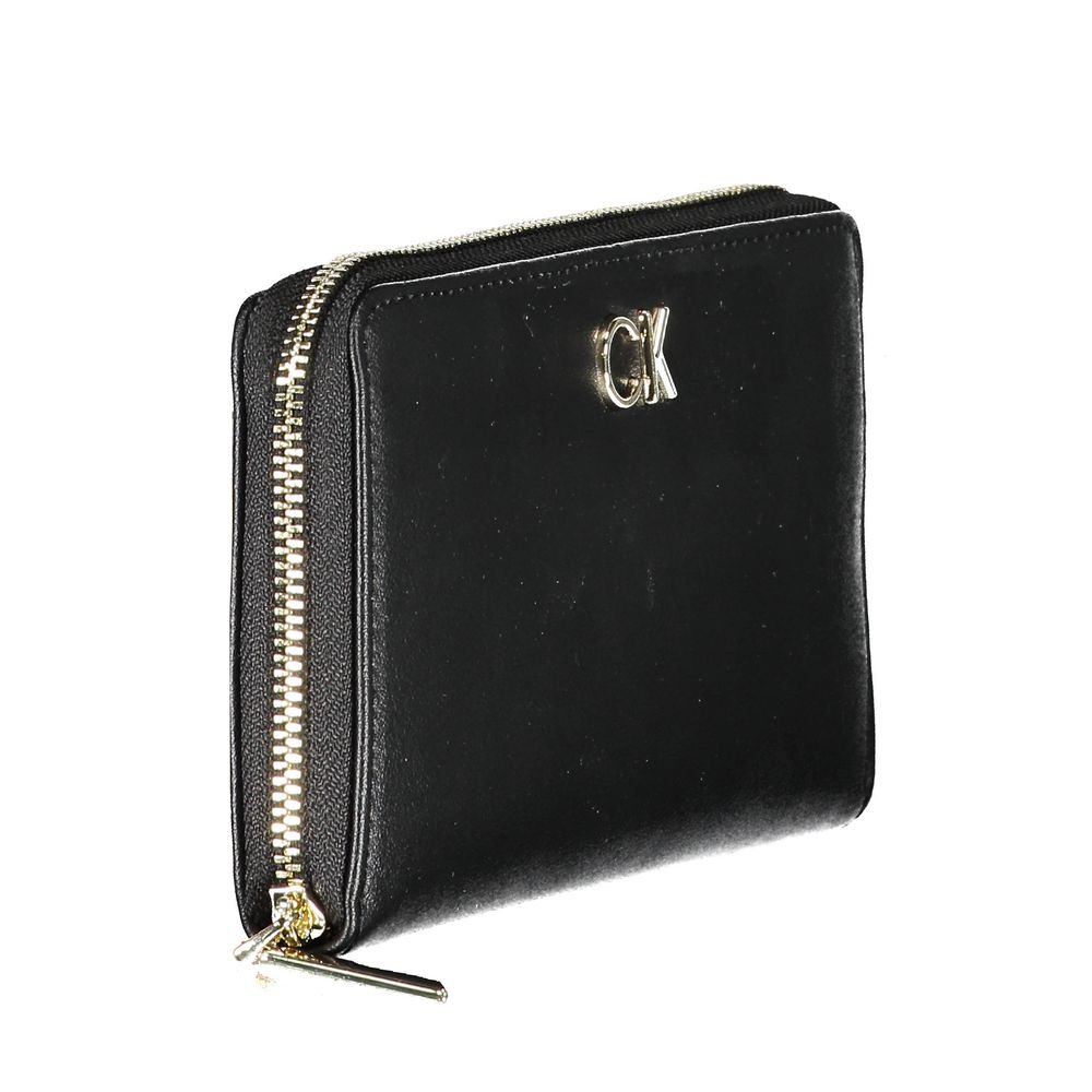 Calvin Klein Black Polyethylene Women Wallet $182.00 Calvin Klein Luzworld