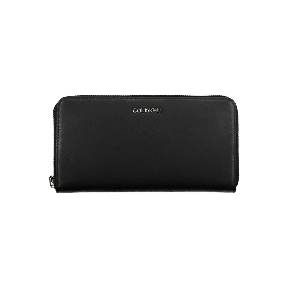 Calvin Klein Black Polyethylene Wallet $209.00 Calvin Klein Luzworld