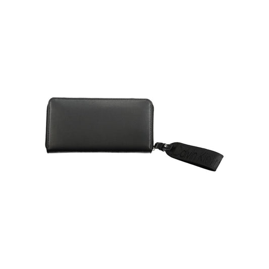 Calvin Klein Black Polyethylene Wallet $209.00 Calvin Klein Luzworld