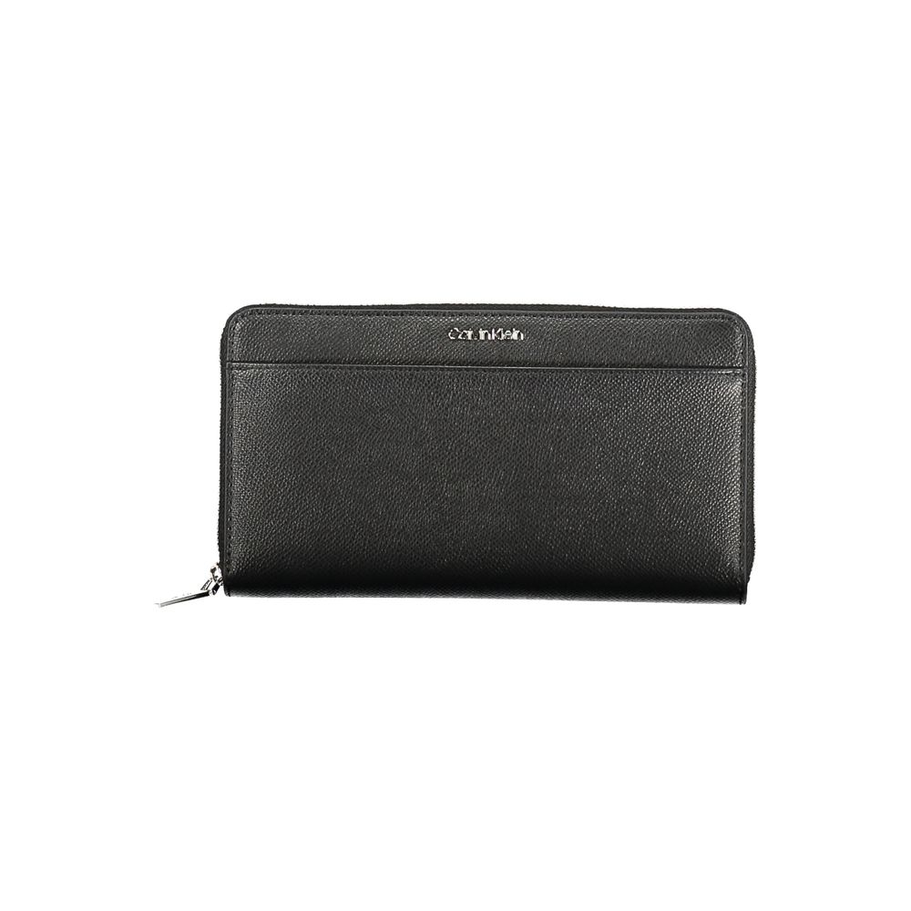 Calvin Klein Black Polyethylene Women Wallet $217.00 Calvin Klein Luzworld