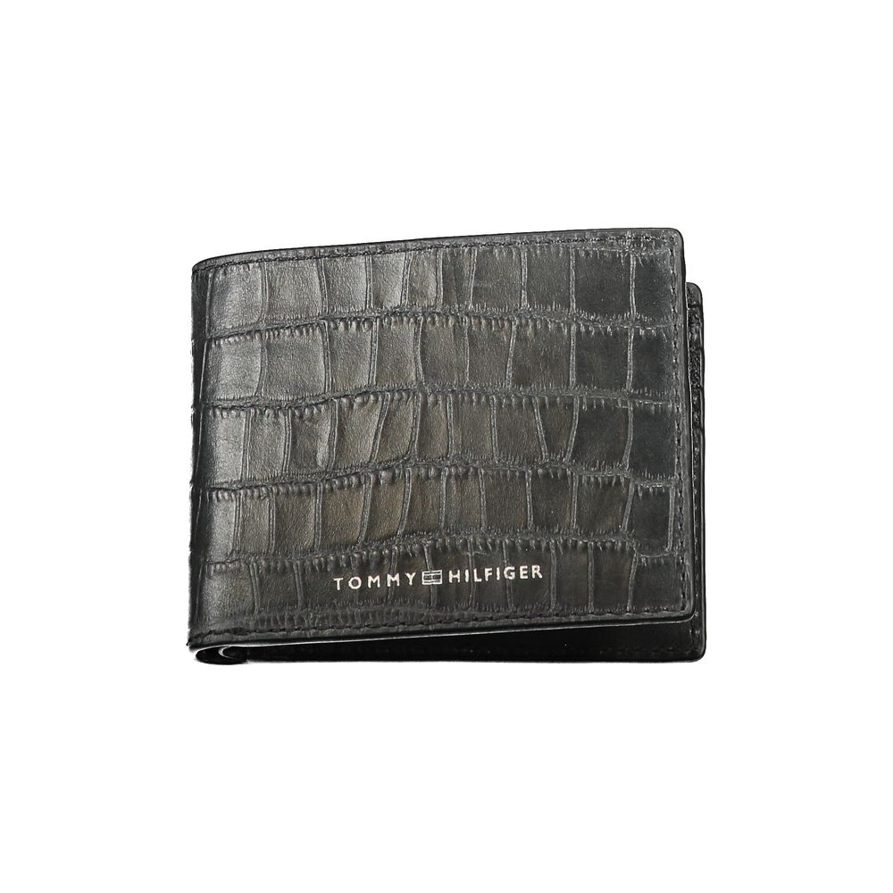 Tommy Hilfiger Black Leather Wallet $182.00 Tommy Hilfiger Luzworld