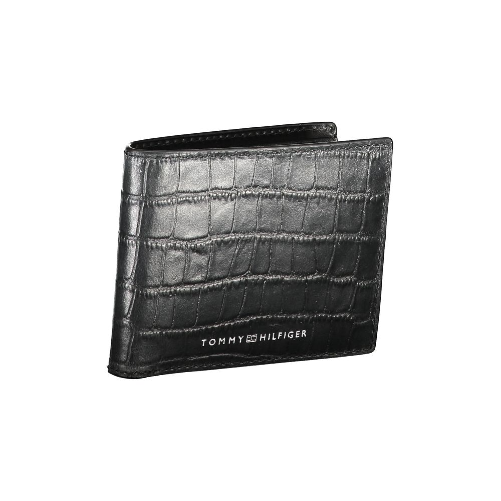 Tommy Hilfiger Black Leather Wallet $182.00 Tommy Hilfiger Luzworld