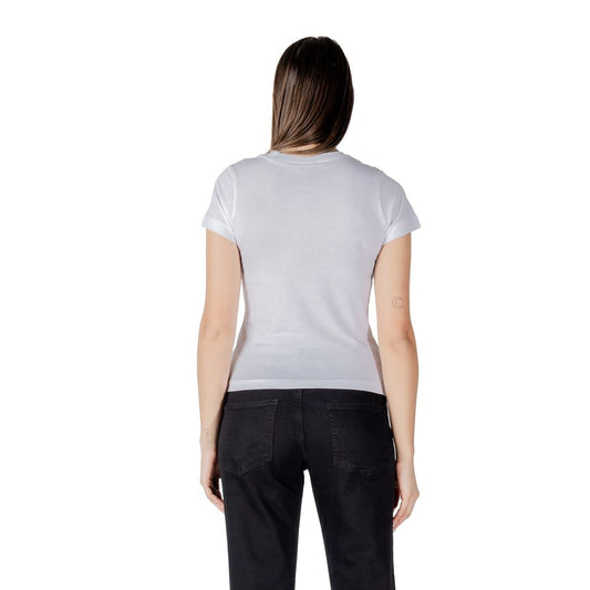 Guess Active White Cotton T-Shirt $145.00 Guess Active Luzworld
