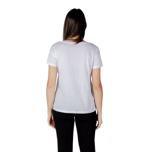 Armani Exchange White Cotton T-Shirt $164.00 Armani Exchange Luzworld