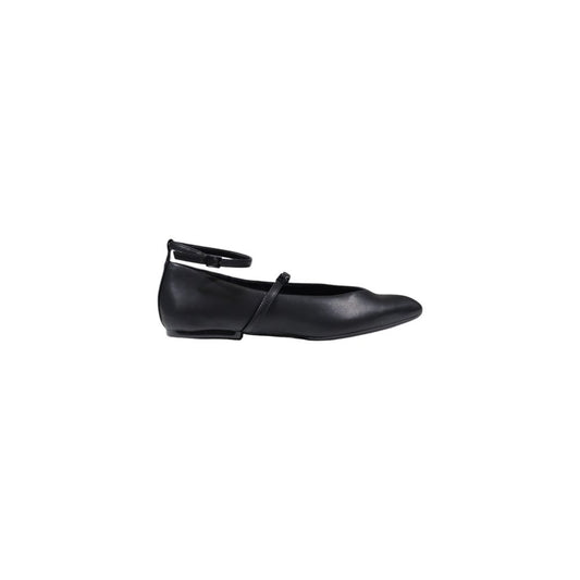 Armani Exchange Black Polyester Platform $317.00 Armani Exchange Luzworld