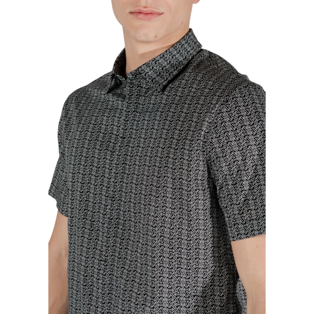 Armani Exchange Black Cotton Shortsleeve $198.00 Armani Exchange Luzworld