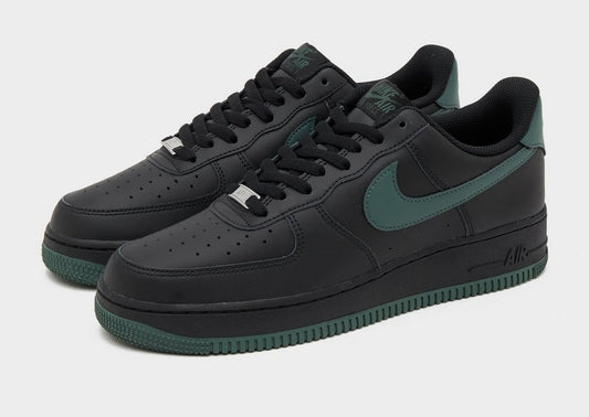Nike Air Force 1 '07 Black & Green